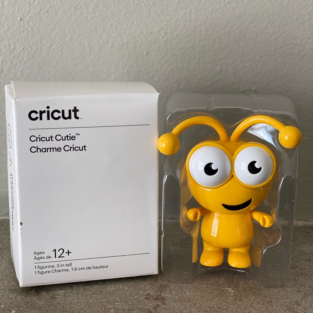 New Cricut Cutie- Sunflower
